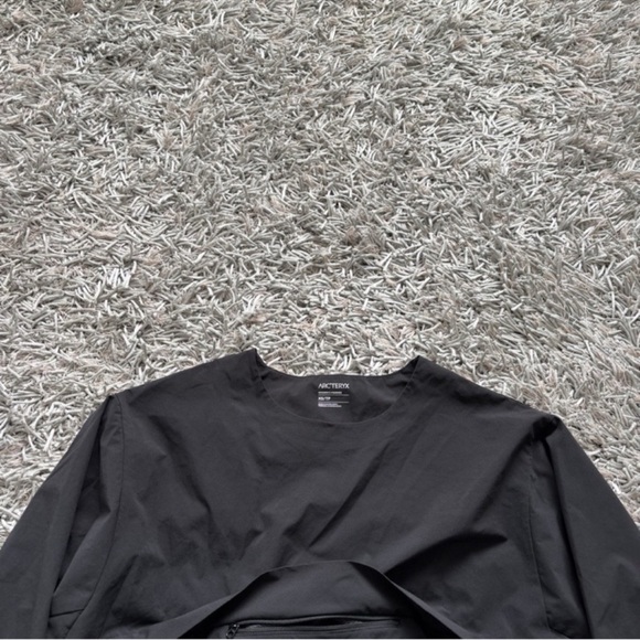 Arc'teryx Contenta Pullover Cropped Light Weight Top Black Size XS - Picture 7 of 8